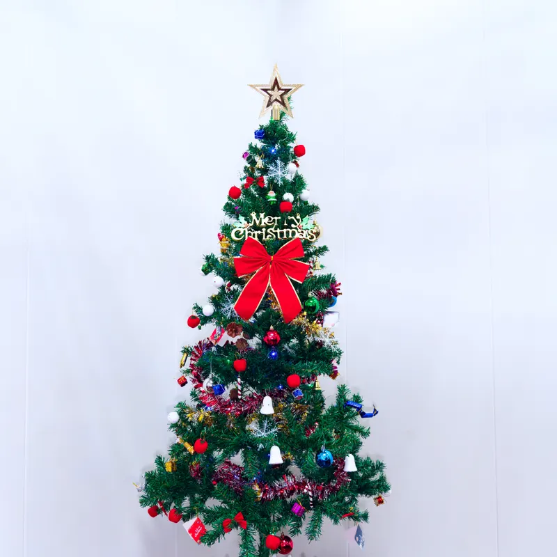 6ft Artificial Christmas Tree with LED Energy-saving Lights — photo 2
