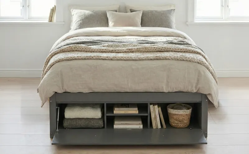 Queen Size Platform Bed Frame with 4 Storage Drawers β photo 3